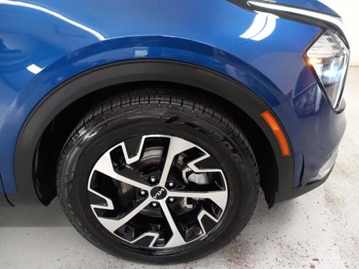 Sapphire Blue 2023 Kia Sportage EX