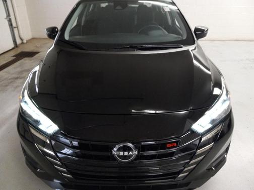 2024 Nissan Versa 1.6 SR