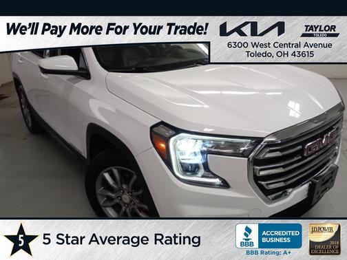 2023 GMC Terrain SLT