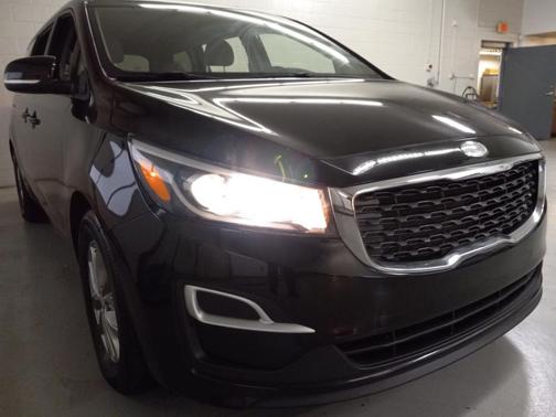 2019 Kia Sedona LX