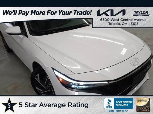 2025 Hyundai ELANTRA SEL Convenience