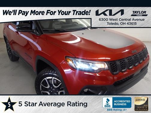 2025 Jeep Compass Trailhawk