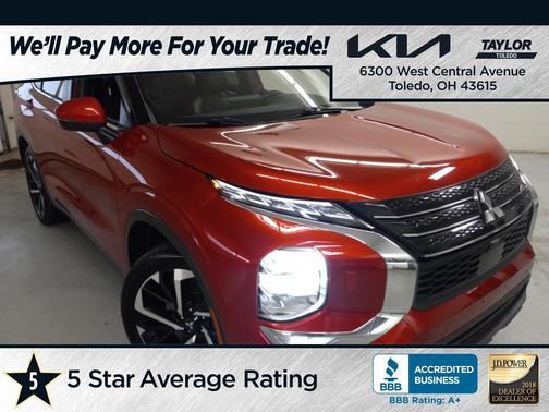 2024 Mitsubishi Outlander SE