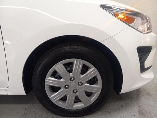 2023 Kia Rio LX
