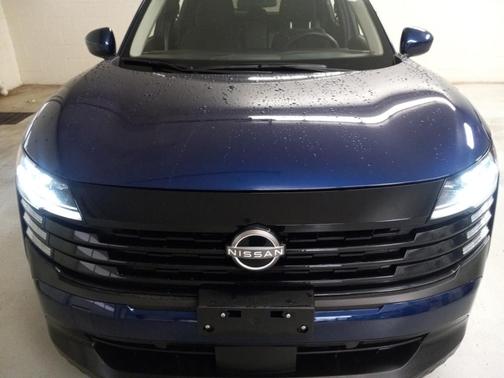 Deep Blue Pearl 2025 Nissan Kicks SV