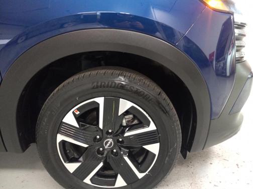 Deep Blue Pearl 2025 Nissan Kicks SV