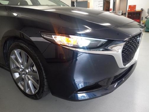 2024 Mazda Mazda3 FWD w/Preferred Package