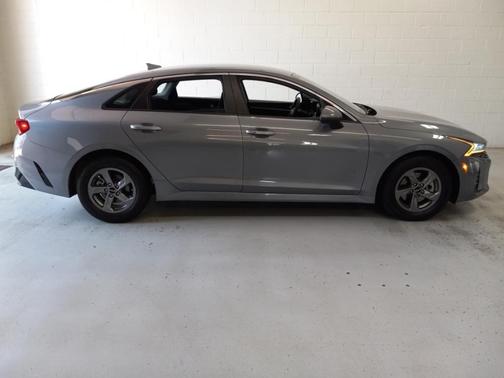 Everlasting Silver 2024 Kia K5 LXS