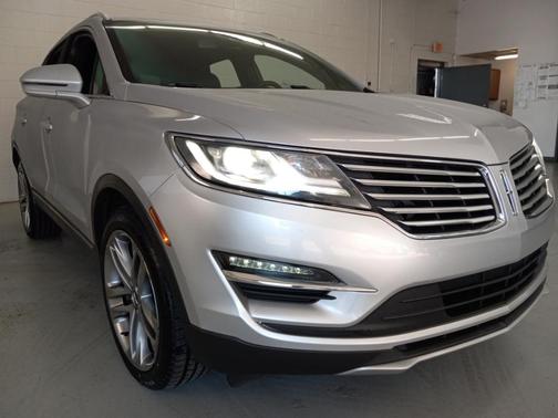 2017 Lincoln MKC Reserve
