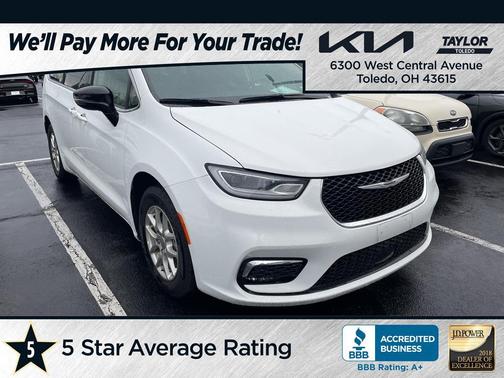 2024 Chrysler Pacifica Touring-L