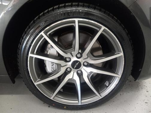 2024 Genesis G70 2.5T