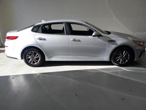 Sparkling Silver 2020 Kia Optima LX