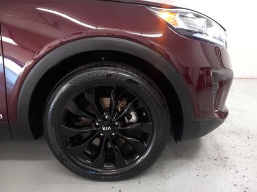 2020 Kia Sorento S V6