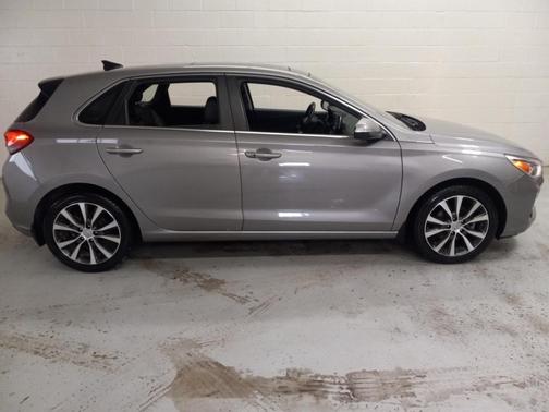 2020 Hyundai Elantra GT Base