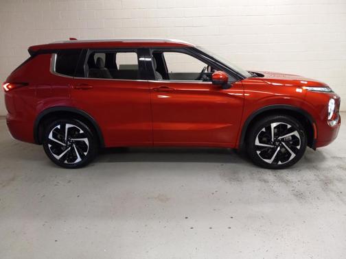 2024 Mitsubishi Outlander SEL