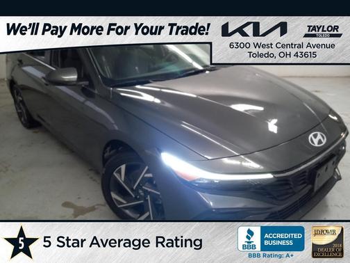 2025 Hyundai ELANTRA SEL Convenience