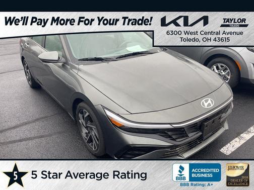 2025 Hyundai ELANTRA SEL Convenience