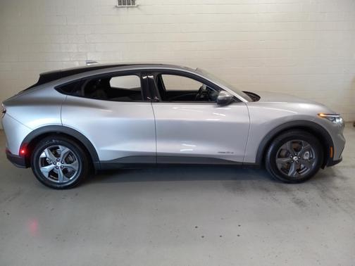 2021 Ford Mustang Mach-E Select