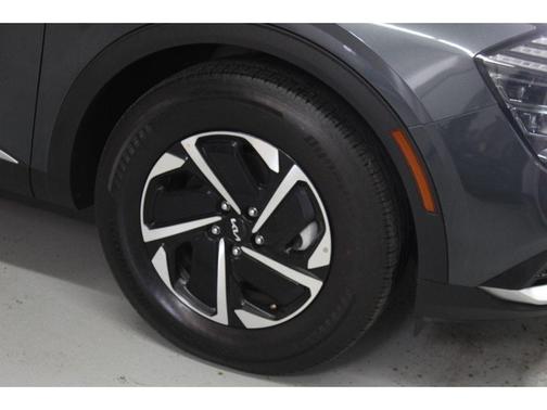 2024 Kia Sportage Hybrid LX