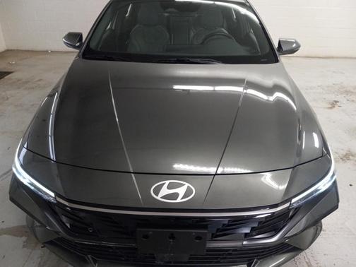 2025 Hyundai ELANTRA HEV Limited