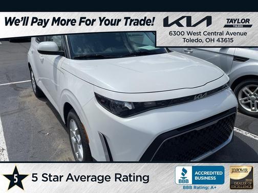 Snow White Pearl 2025 Kia Soul LX