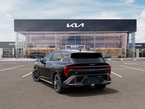 Aurora Black Pearl 2026 Kia K4 GT-LINE