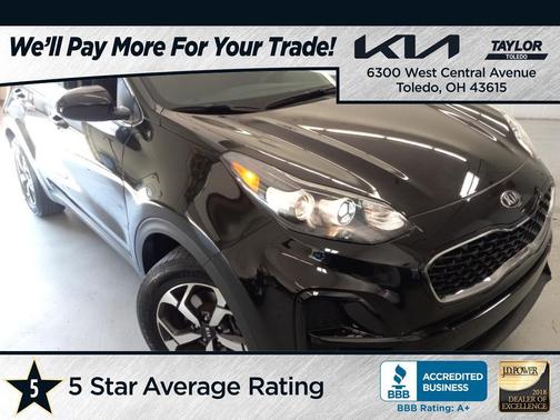 Black Cherry 2022 Kia Sportage LX