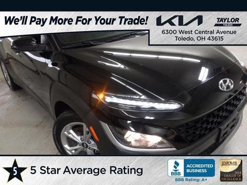 2023 Hyundai KONA SEL