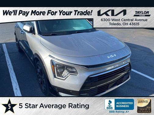 2023 Kia Niro SX Touring