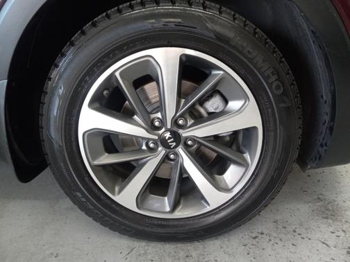 2019 Kia Sorento EX V6
