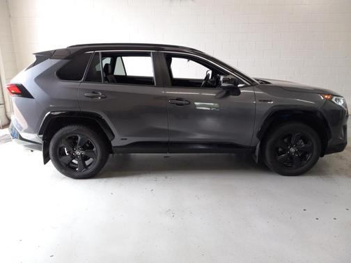 Magnetic Gray Metallic 2021 Toyota RAV4 Hybrid XSE