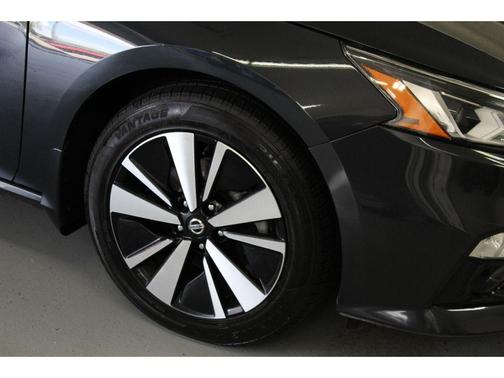2022 Nissan Altima 2.5 SL