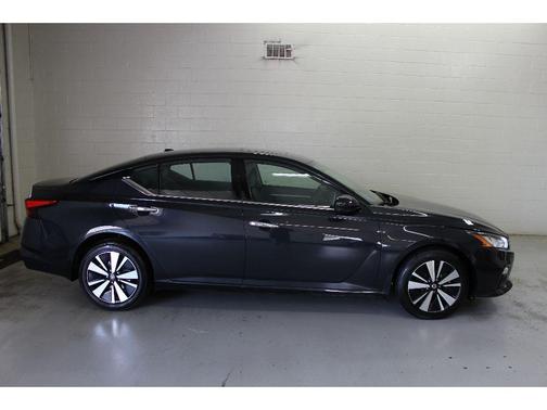 2022 Nissan Altima 2.5 SL