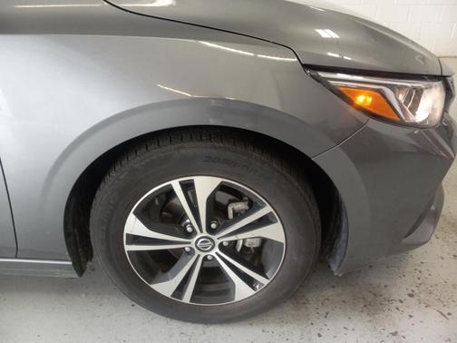 Gun Metallic 2023 Nissan Sentra SV