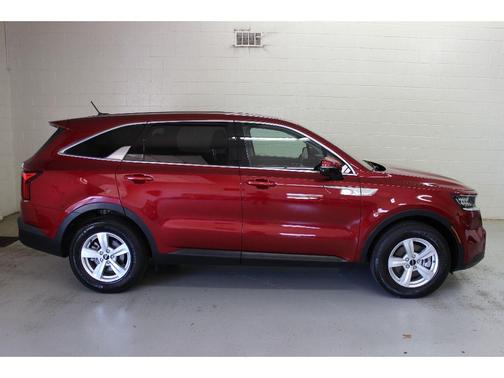 2023 Kia Sorento LX