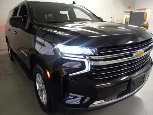 2024 Chevrolet Suburban LT