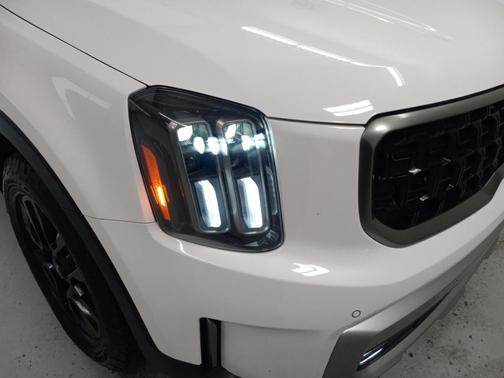 Glacial White Pearl 2023 Kia Telluride SX Prestige X-Pro