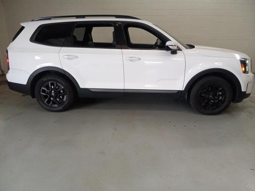 Glacial White Pearl 2023 Kia Telluride SX X-Pro
