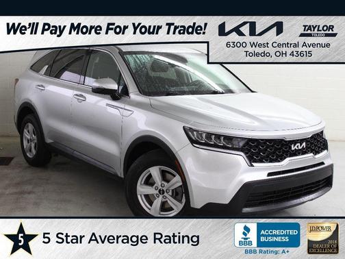 2022 Kia Sorento LX