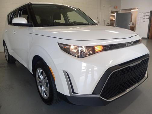 2024 Kia Soul LX