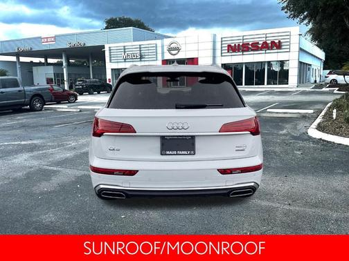 2022 Audi Q5 45 S line Prestige