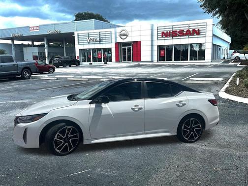 2025 Nissan Sentra SR