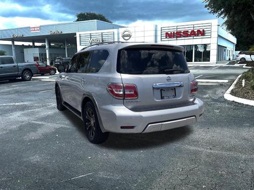 2017 Nissan Armada Platinum
