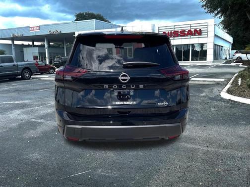 2026 Nissan Rogue S