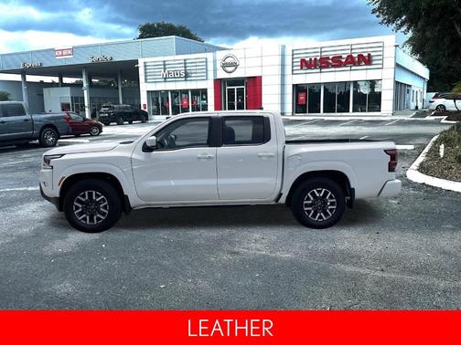2024 Nissan Frontier SL