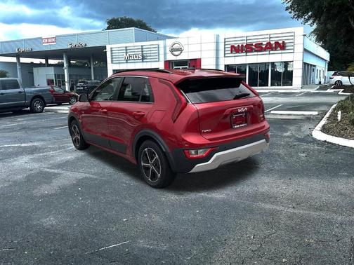 2023 Kia Niro EX