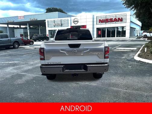 2024 Nissan Titan Platinum Reserve
