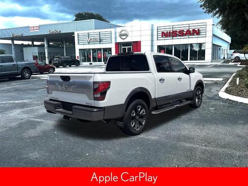 2024 Nissan Titan Platinum Reserve