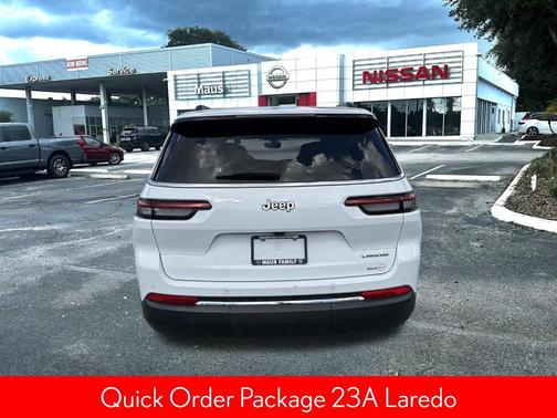 2023 Jeep Grand Cherokee L Laredo