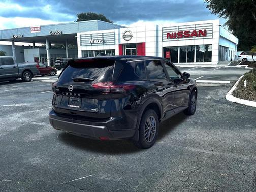 2026 Nissan Rogue S